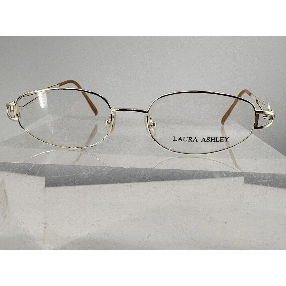 Laura Ashley laura ashley